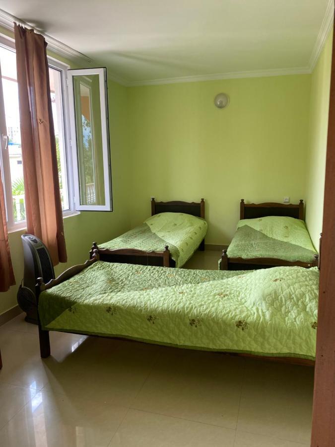 Mimino-Kongo Hotel Ureki Buitenkant foto